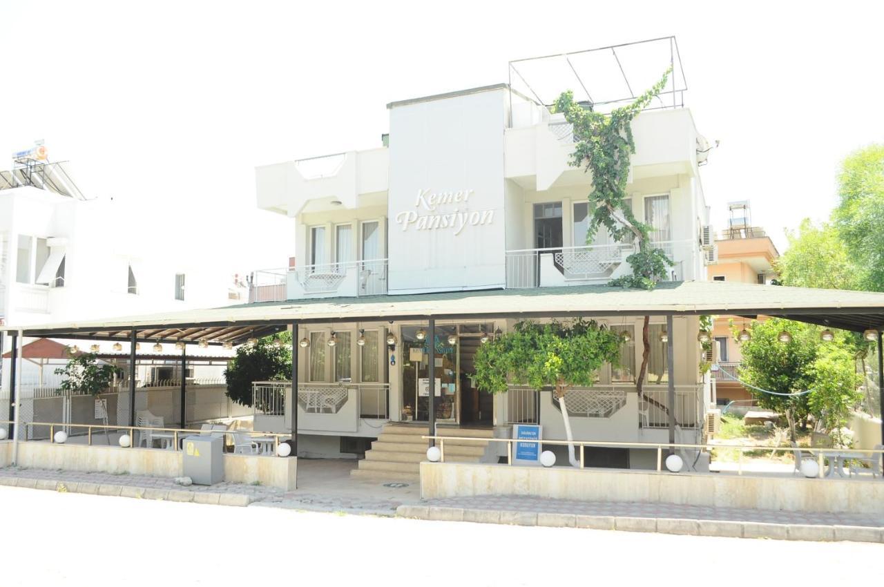Kemer Pansiyon Luaran gambar