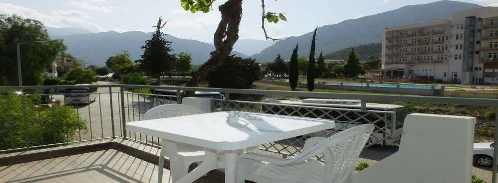 Kemer Pansiyon Luaran gambar